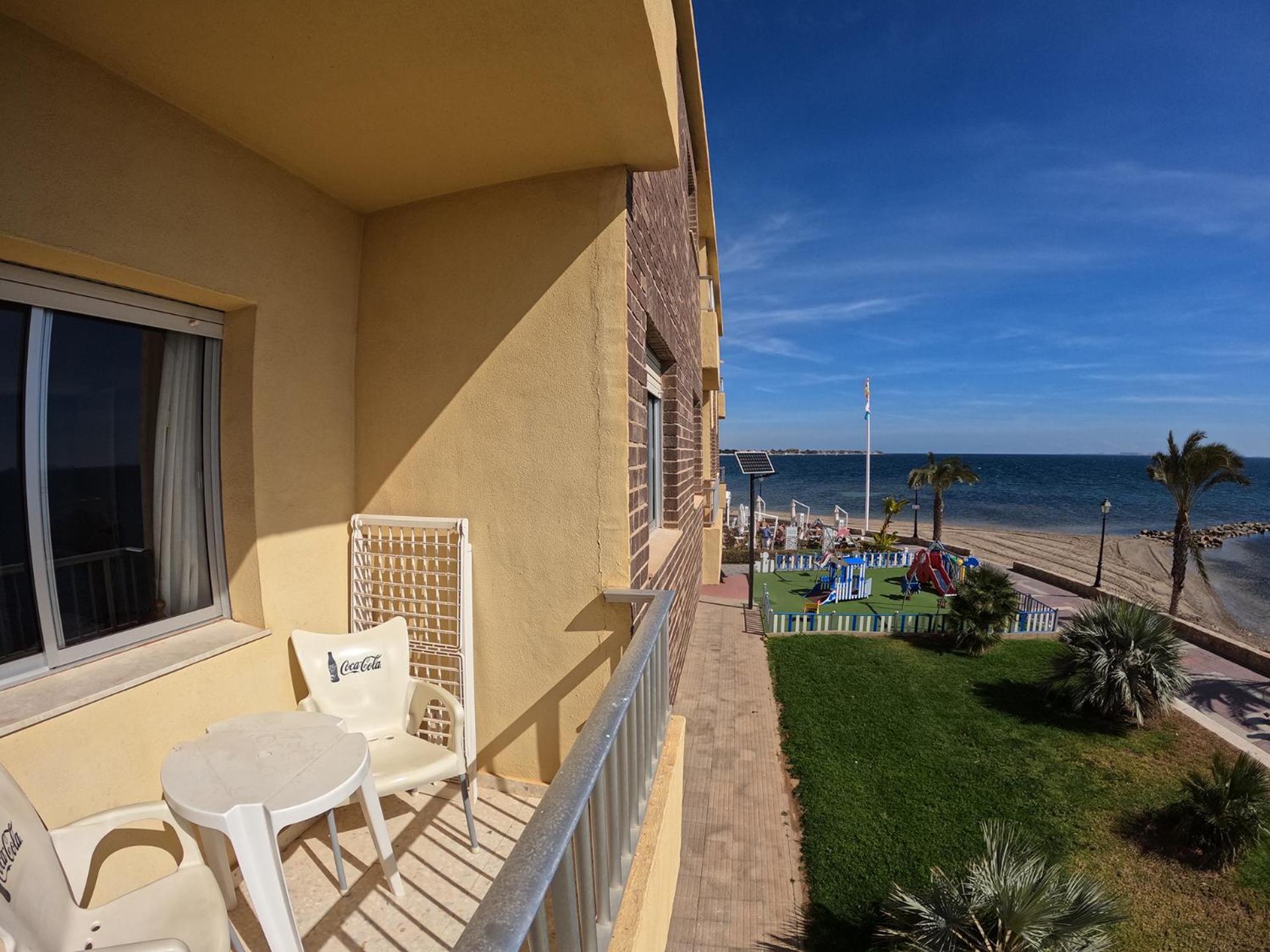 Apartamentos La Encarnacion I Los Alcázares Exterior foto